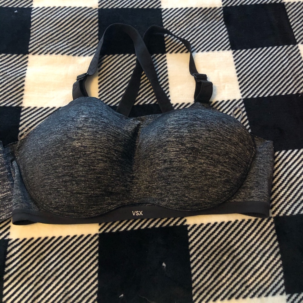 VS sports bra